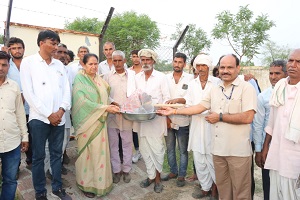 अविकानगर-केन्द्र-दौसा-में-किसान-वैज्ञानिक-02.jpg 