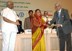 AKM-09-22-2011-5