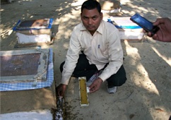 KVK, Lucknow under ICAR-IISR grooms a Marginal Land Holding Farmer to earn Crores from Beekeeping 04_0.jpg 