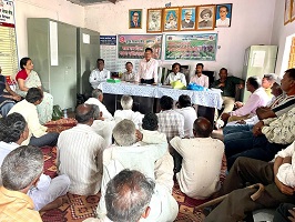 Majha Ek Diwas Mazya Baliraja Sathi activity initiated at village Bhaurad by KVK Washim