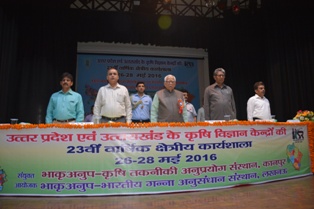 annual-workshop-kvk-2016-3.jpg