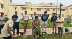 ICAR-CRRI, Cuttack Organizes Plantation Drive under Hariyali Amavasya Campaign