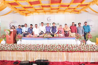 establishing-India's-largest-donkey-farm-05.jpg 