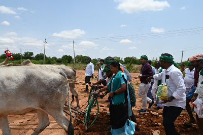 ICAR-IIMR, Hyderabad Scientists Demonstrate Millet Technologies for Sustainable Agriculture during Khet Bachao Abhiyan at Karnataka