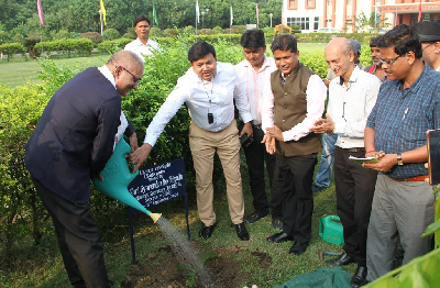 Additional Secretary (DARE) & Secretary (ICAR) and Principal Secretary, Agriculture Department, Government of Bihar Visits ICAR-RCER, Patna