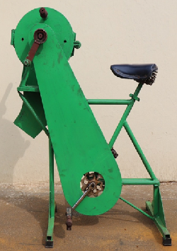 Manually Operated Turmeric Slicer