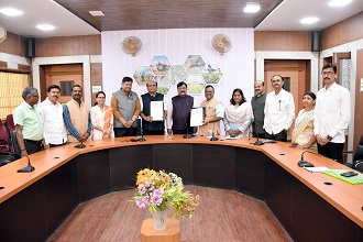 ICAR-CIRCOT, Mumbai signed MoU with Vasantrao Naik Marathwada Krishi Vidyapeeth, Parbhani