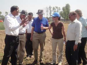 Arrival-of-Bill-Gates-Melinda-Gates-patna-2