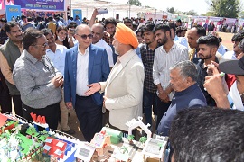 Farmers-Fair-organized-02