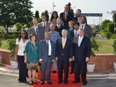 Governor-of-Iowa-03-12-09-2013