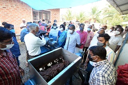 ICAR-CIFT-inks-MoU-with-Kerala-Agricultural-University-for-Transfer-of-Technology-on-Conversion-of-Fish-Waste-to-Wealth-03