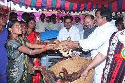 ICAR-DPR-Hyderabad-organizes-Backyard-Poultry-Distribution-Programme-02