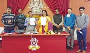 ICAR-IISR-signs-MoU-with-Vikram-University-Ujjain-02