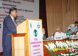 cofn-women-agriculture-15-03-2012-11