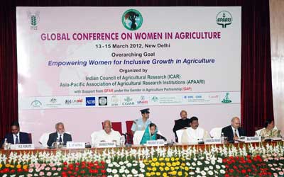 cofn-women-agriculture-15-03-2012-2