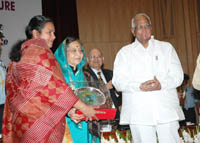 cofn-women-agriculture-15-03-2012-4