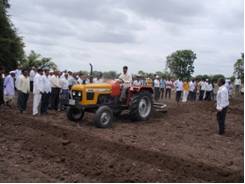 kvk-baramati-22-04-2013-1