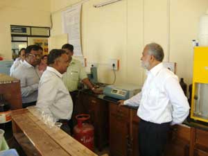 kvk-raichur-3-16-04-2011