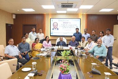 Animal Husbandry Commissioner Visits ICAR-NIVEDI, Emphasizes Strengthened Disease Control and Global Scientific Engagement