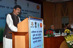 vcconfer-04-20-02-2013